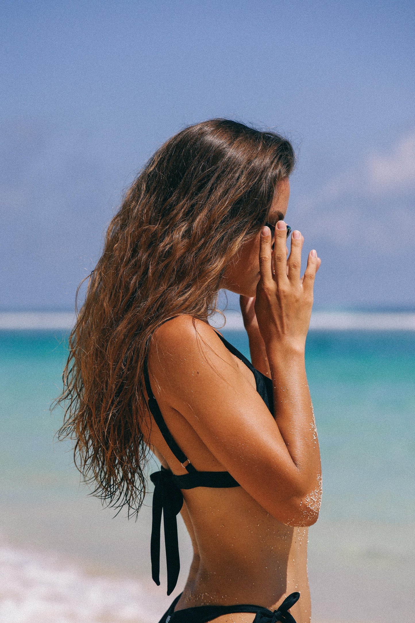 Top indah Matte Black